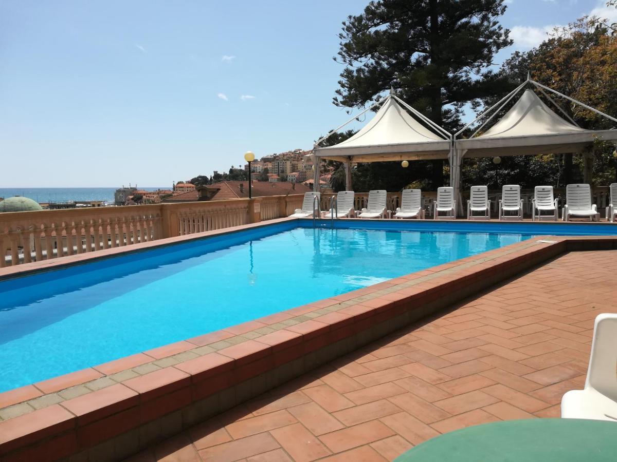 Hotel Miramare Imperia Eksteriør bilde