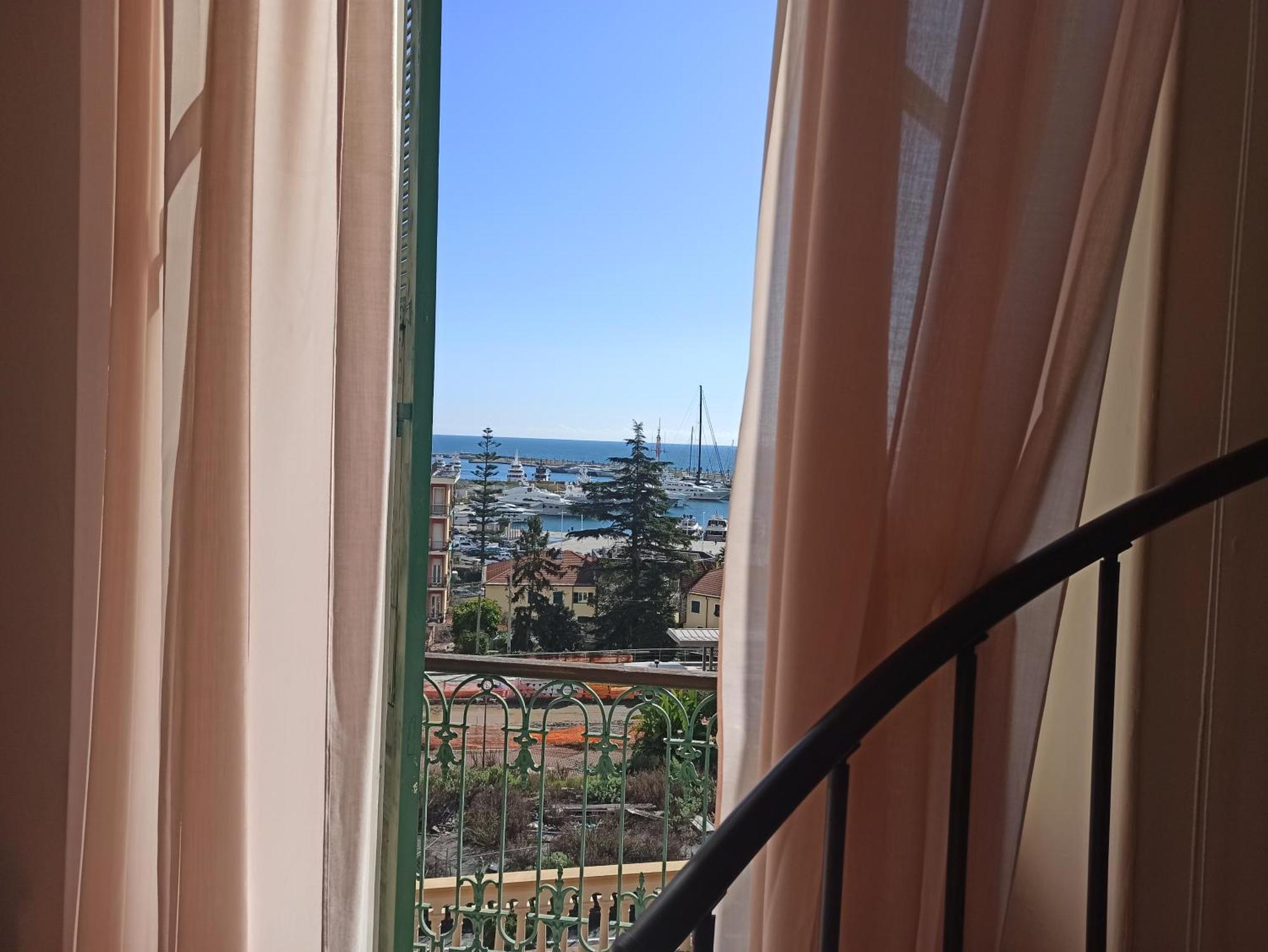 Hotel Miramare Imperia Rom bilde